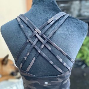 CRZ YOGA Crisscross Workout Tank Top